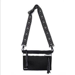 Go Dash Dot Crossbody Bag *NWT*